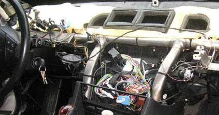 Scatola nera sulle auto: Matteoli dice sì