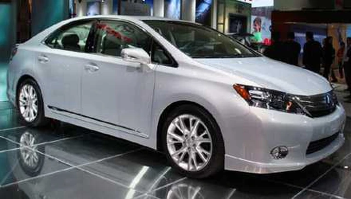 Toyota richiama altri modelli ibridi