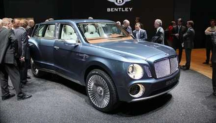 Bentley: il SUV correrà la Dakar 2013