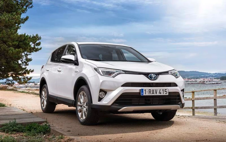 Nuova Toyota Rav4 2016: prezzi da 25.500 euro