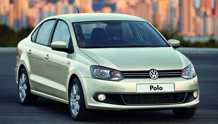 Volkswagen Polo Saloon