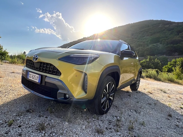 Toyota Yaris Cross: la prova su strada