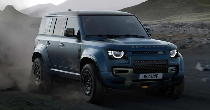 Land Rover Defender MY26: l’icona si evolve senza perdere la sua essenza