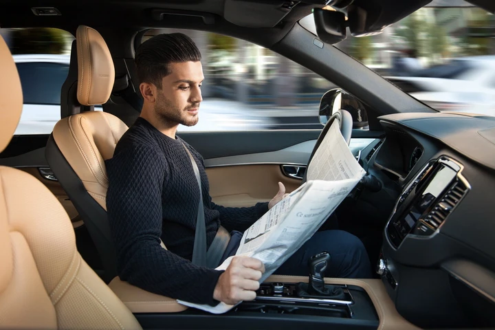 Volvo, Drive me: il sistema di guida autonoma