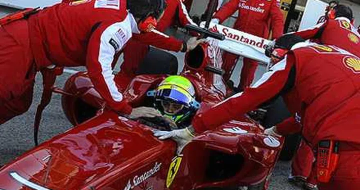 Massa in testa alla seconda giornata di test