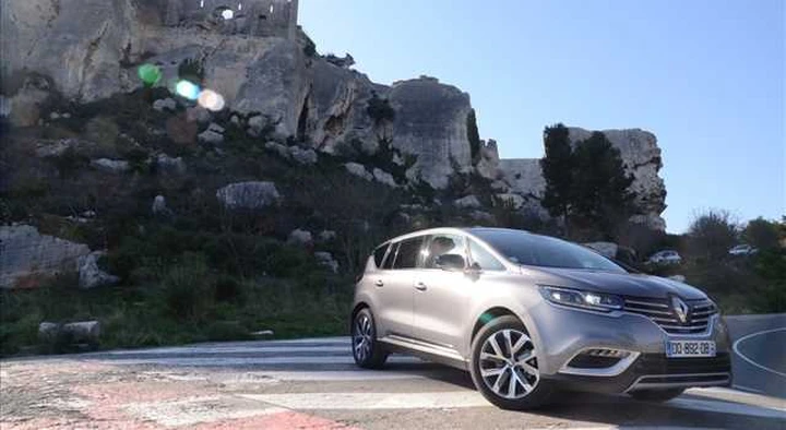 Renault Espace 2015, primo contatto