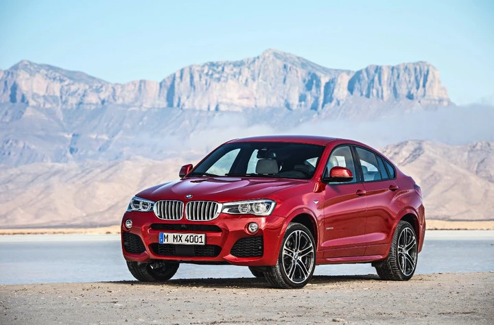 Nuova Bmw X4: le immagini ufficiali