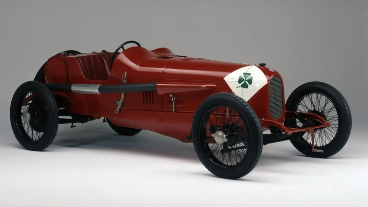 Perché le Alfa Romeo sportive hanno il quadrifoglio verde?