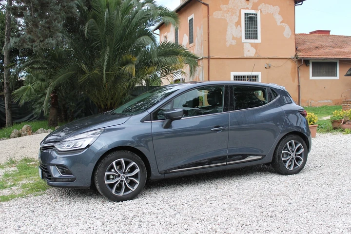 Renault Clio Ph2 INTENS Energy 1.5 DCI 90 EDC