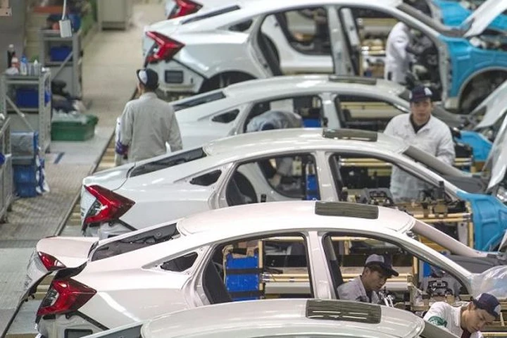 Coronavirus in Cina: vendite auto mai così basse dal 2005