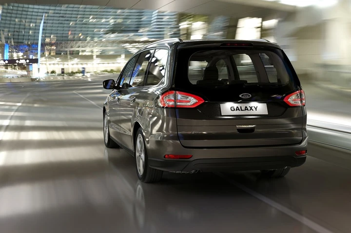Ford Galaxy 2015: le immagini ufficiali