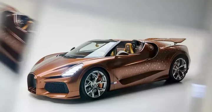 Bugatti crea una W16 Mistral unica al mondo dedicata al Piccolo Principe