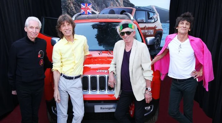 Jeep: all’asta una Renegade autografata dai Rolling Stones