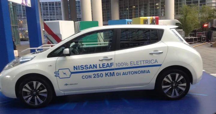 Nissan protagonista nella metropolitana di Milano