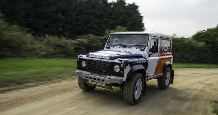 Land Rover: al via il rally Defender Challenge