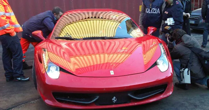 Operazione Polizia: ritrovate 4 auto di lusso