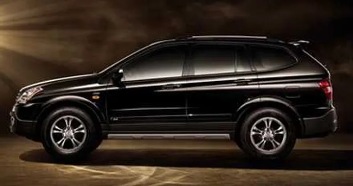 Roewe W5 al Salone di Shanghai 2011