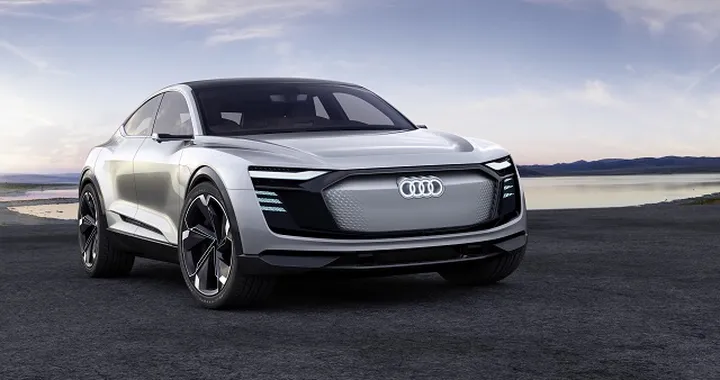 Audi e-tron Sportback: il SUV-coupé elettrico debutterà nel 2019