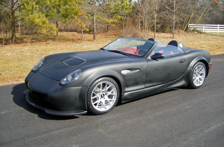 Panoz: due serie speciali per i 25 anni