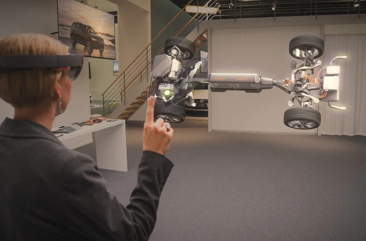 Volvo: con Microsoft per progettare in realtà aumentata
