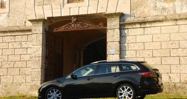Mazda 6 2.2 CD 16v Wagon Luxury: equilibrio giapponese