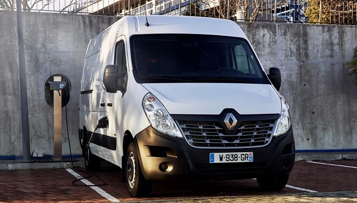 Renault Master Z.E.: elettrico e intelligente