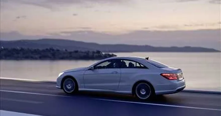 Alla Mercedes Classe E, lo 