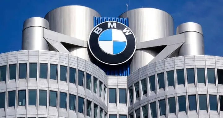 BMW pensa di sostituire le concessionarie con la vendita diretta