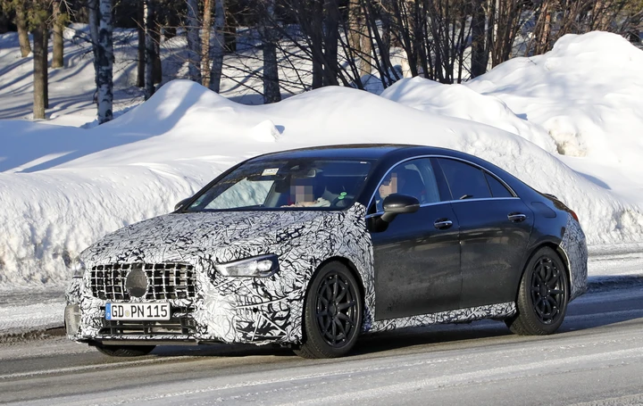 Mercedes CLA 45 AMG: foto spia inedite