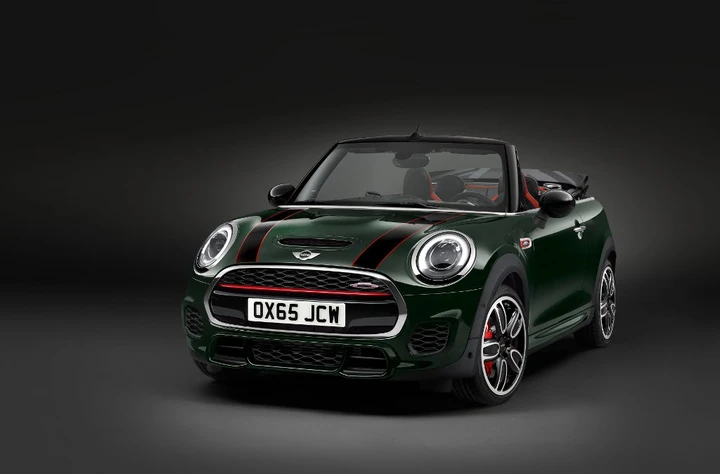 Nuova Mini John Cooper Works Cabrio: 231 CV a cielo aperto