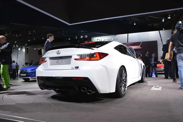 Lexus RC F al Salone di Parigi 2014