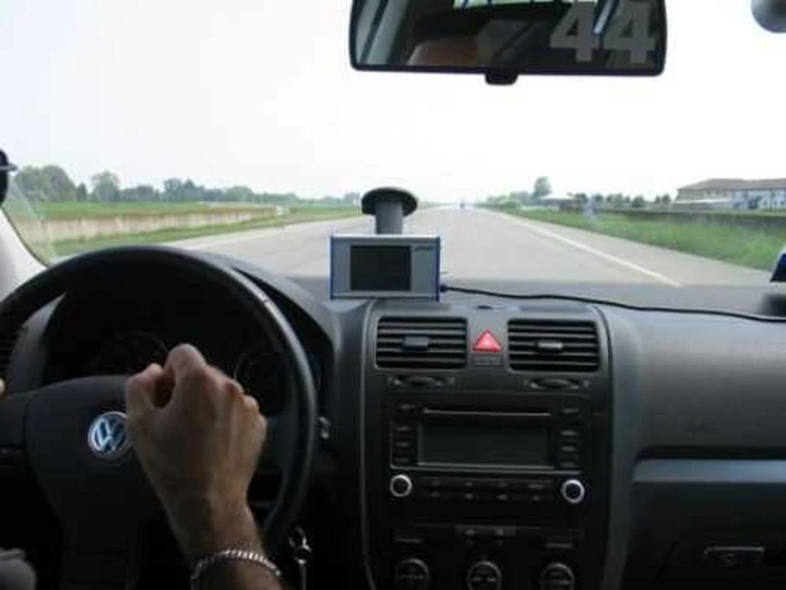 I consigli di Dekra per risparmiare carburante