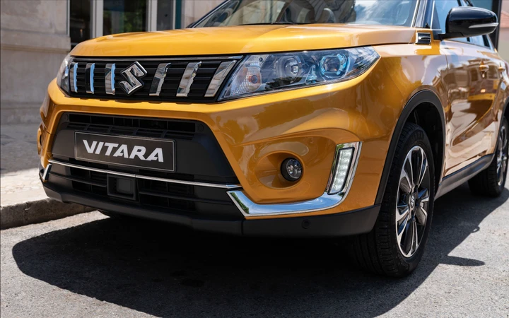 Suzuki Vitara facelift: le prime foto