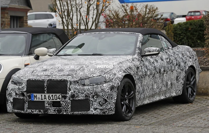Nuova Bmw M4 Cabrio 2020: spiata durante i test su strada