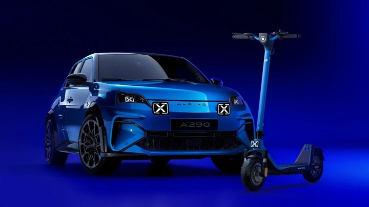 Il monopattino che pensa in grande: potenza, stile e tecnologia firmati Alpine