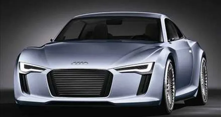 Audi rinvia la nuova A2 e cancella la R4