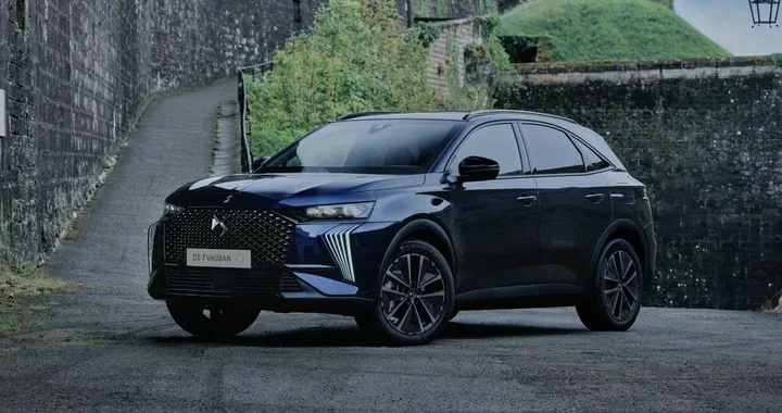 DS 7 Vauban, il SUV blindato ibrido plug-in
