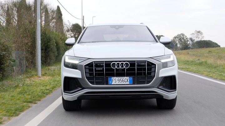 Audi Q8 50 TDI Quattro: la prova su strada