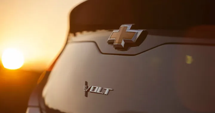 Nuova Chevrolet Volt: debutto al Salone di Detroit 2015