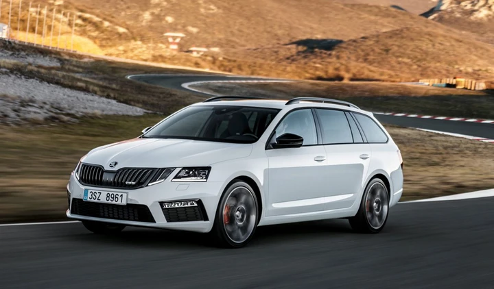 Skoda Octavia RS 2017: la sportiva ceca si rinnova