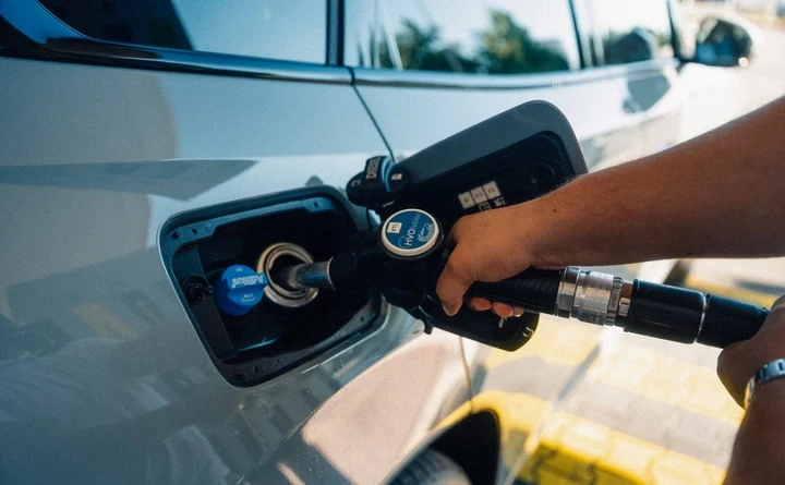 BMW ed Eni puntano sull'HVO: il carburante da scarti per le flotte diesel