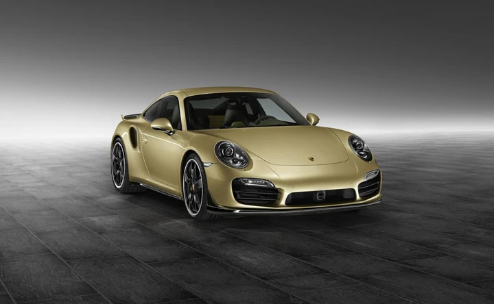 Porsche: kit aerodinamico per 911 Turbo e Turbo S
