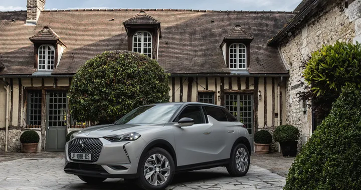 DS 3 Crossback E-Tense: debutta il B-SUV elettrico