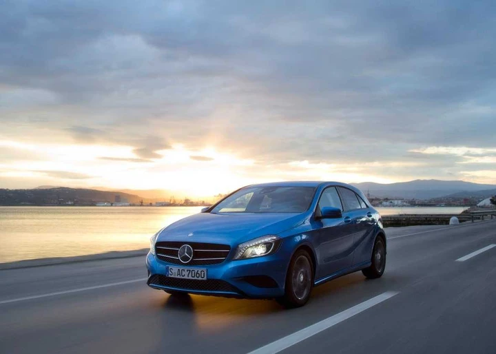Nuova Mercedes Classe A: primo contatto su strada
