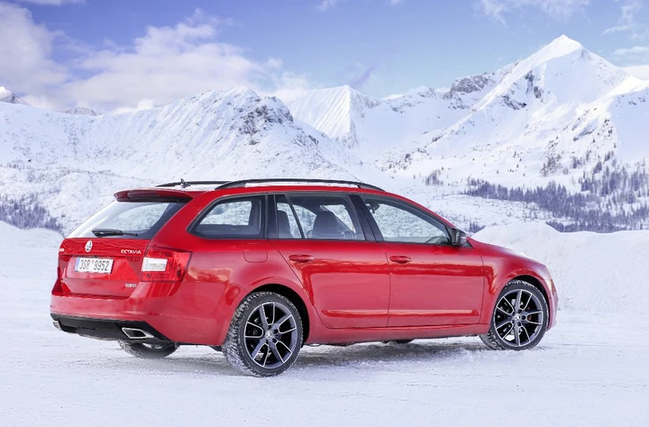 Skoda Octavia Wagon RS 4x4: prezzi da 34.350 euro