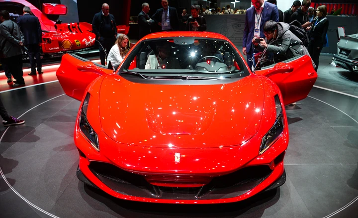 Ferrari F8 Tributo, svelata al Salone di Ginevra 2019