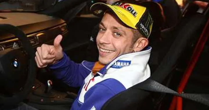 Valentino Rossi spreme la M3 GTS