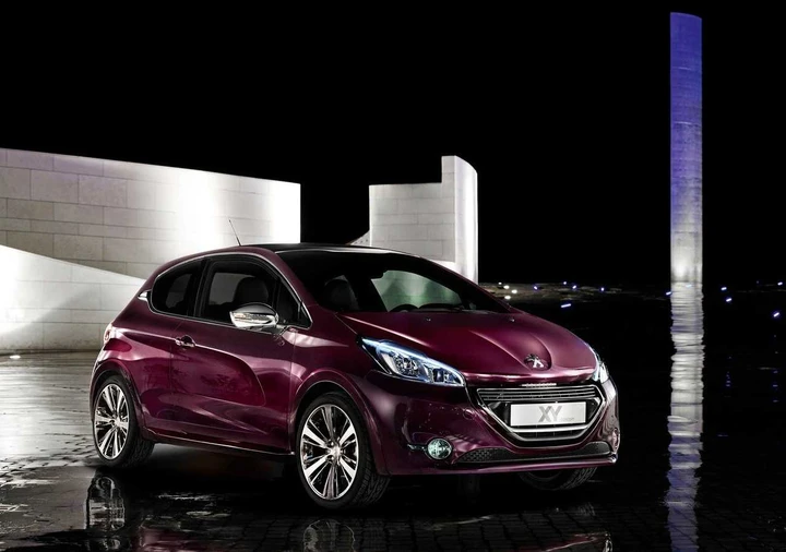 Peugeot 208 XY Concept