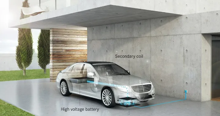 Mercedes Classe S 2017: l'ibrida avrà la ricarica wireless