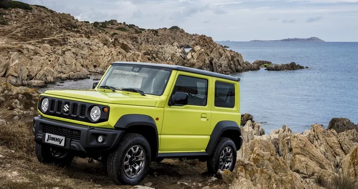 Suzuki Jimny: in off-road con la grinta dei samurai